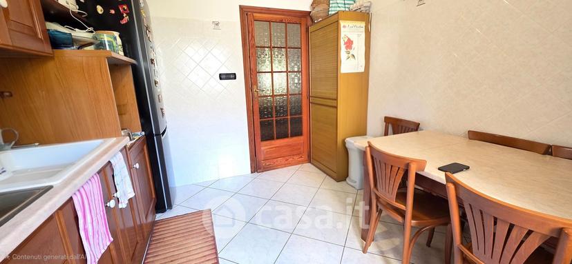 Trilocale in Via G. di Vittorio 16 — foto 12 di 23