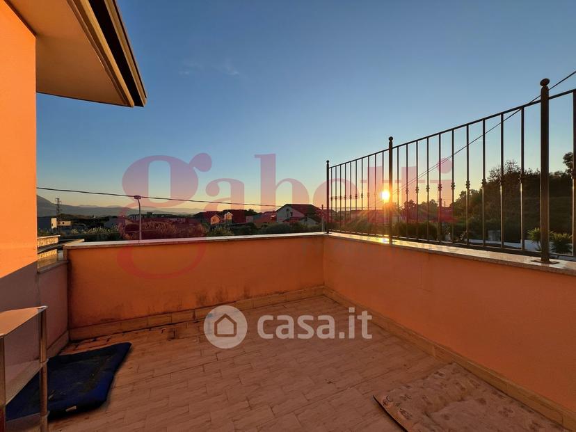 Villa in Via Vigne Vecchie — foto 37 di 49