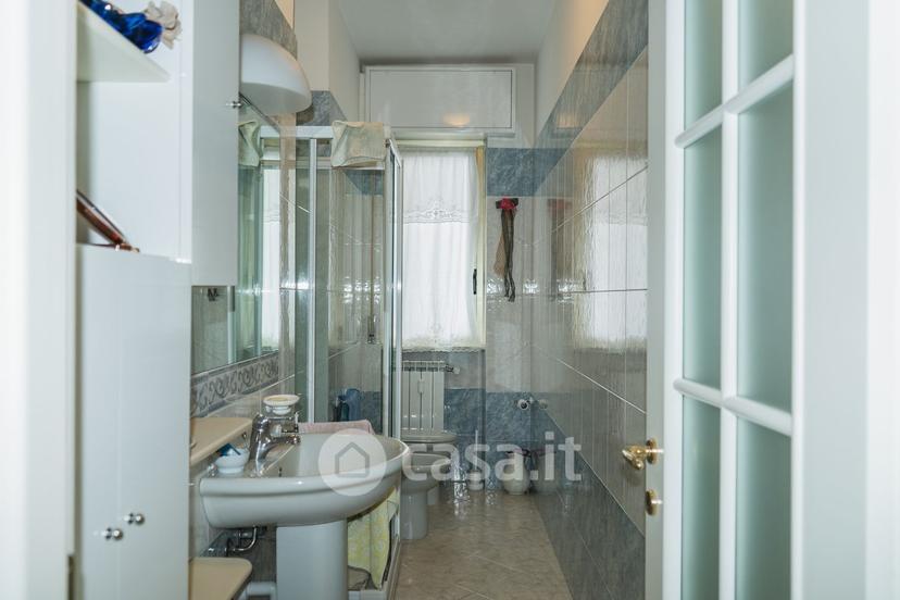 Bilocale in Via Capo Santo Spirito 10 — foto 3 di 24