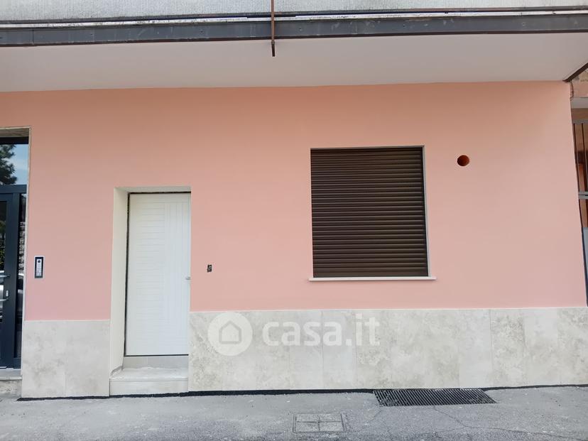 Stanza in Via Co Giuseppe C Martinengo Cesaresco 31 — foto 29 di 40