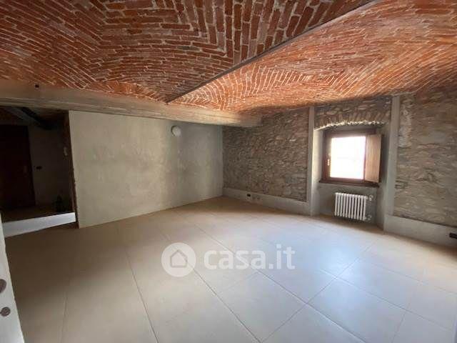 Trilocale in Via Caduti della Libertà 1 — foto 16 di 30