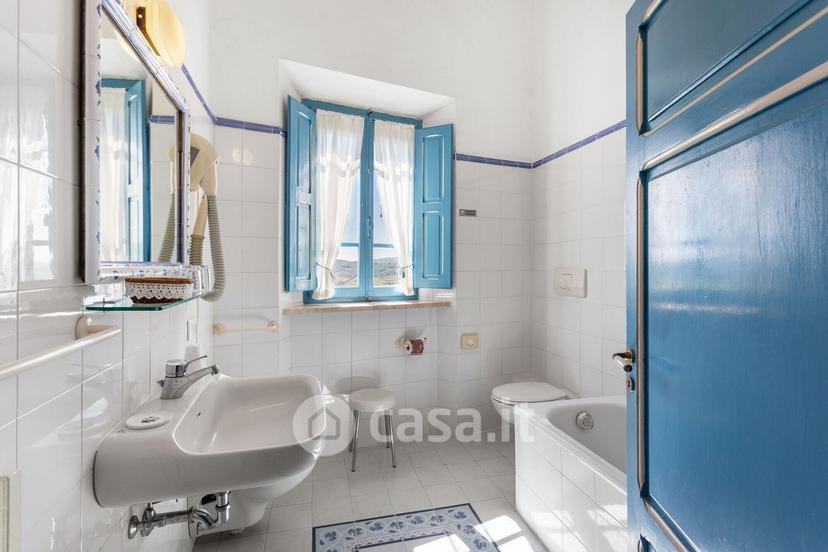 Villa in Via della Chiesa 8 — foto 26 di 42