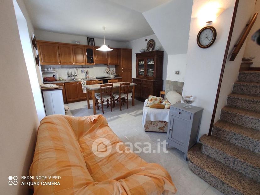 Appartamento in Via Vittorio Veneto 6 — foto 2 di 40