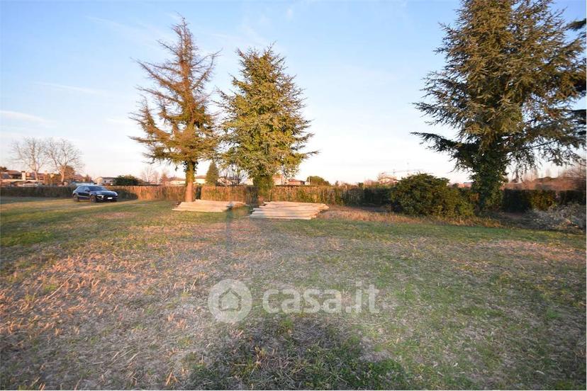 Villa in Via L. Piron 15 — foto 3 di 9