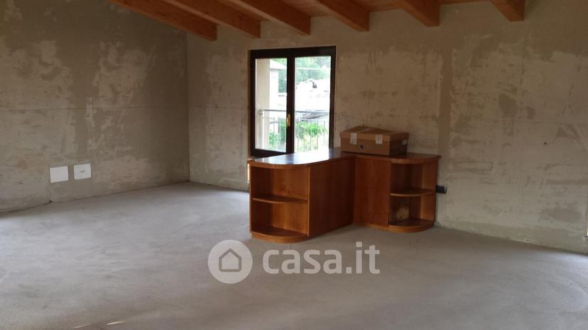 Trilocale in Via Rotone — foto 4 di 11