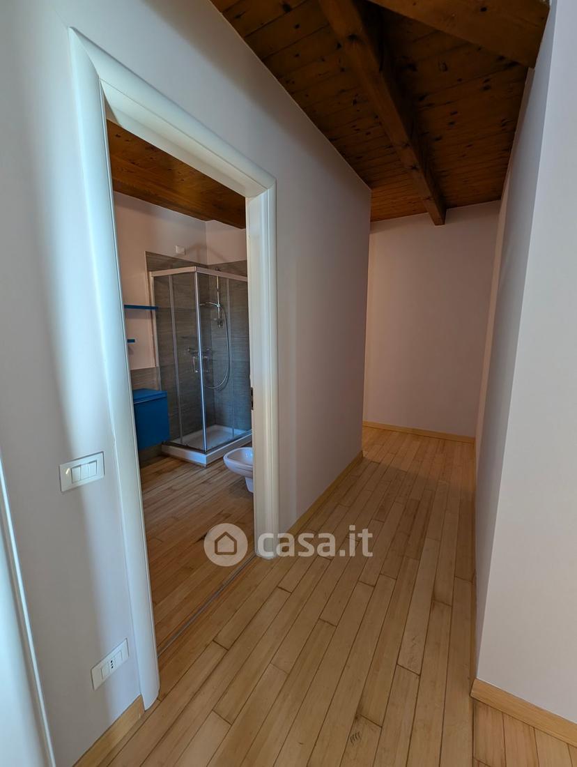 Trilocale in Via San Giovanni Bosco 12 — foto 7 di 47