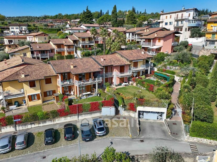 Trilocale in Via C. Battisti 10 — foto 5 di 50