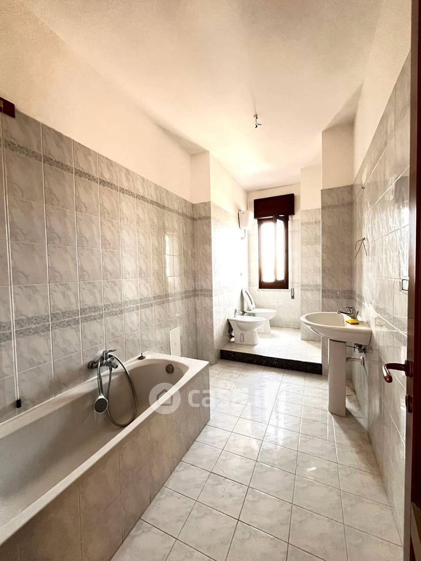 Appartamento in Via Eugenio Montale — foto 2 di 59