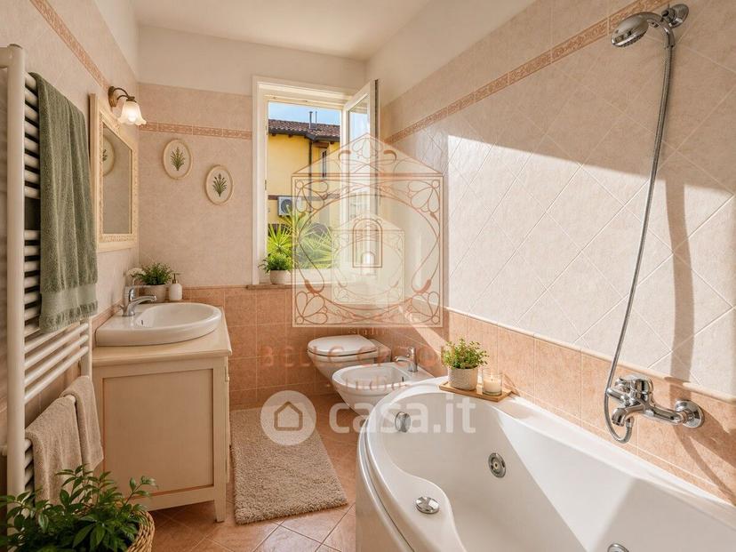 Villa in Via Massaua 70 — foto 3 di 24