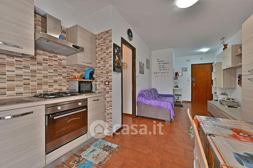 Trilocale in Via Nino Bixio 18 — foto 6 di 31