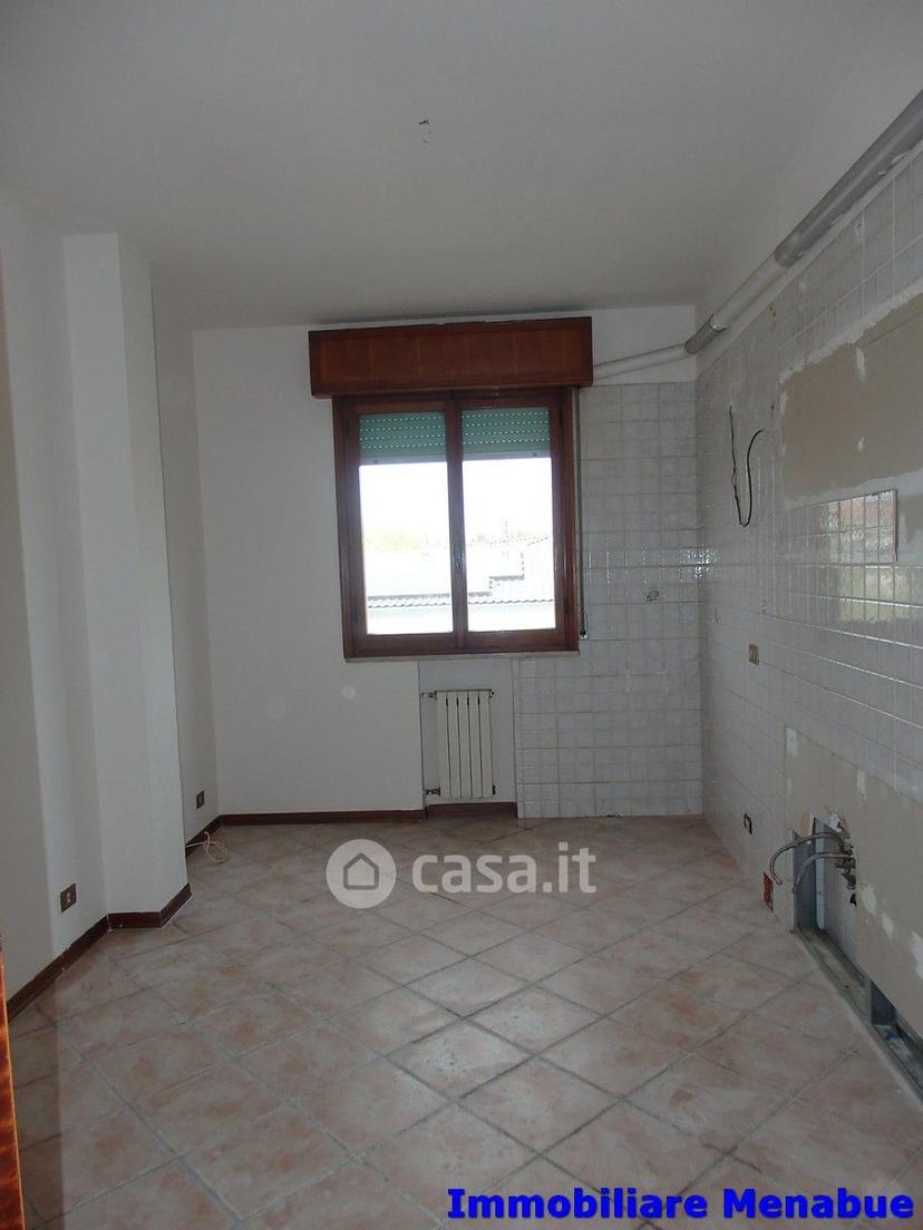 Trilocale in Via M. Panini — foto 8 di 35