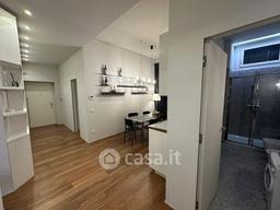 Bilocale in Via Castel Morrone 1