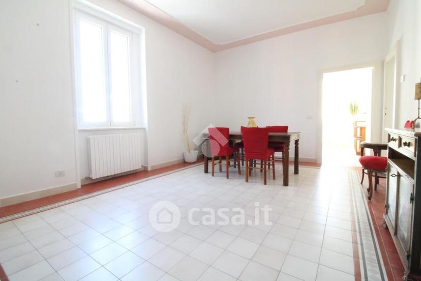 Bilocale in Viale Principe di Piemonte 41