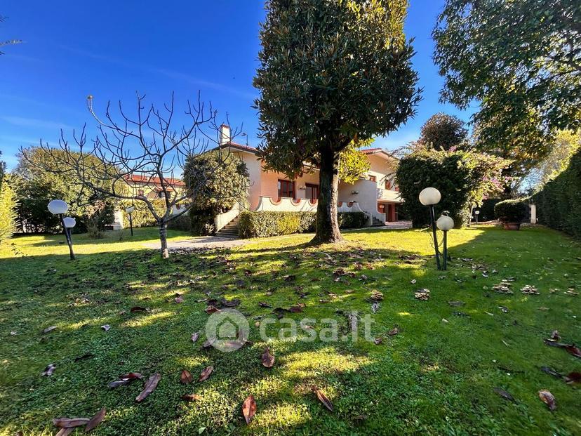 Villa in Via L. Raffaelli 63 — foto 28 di 36