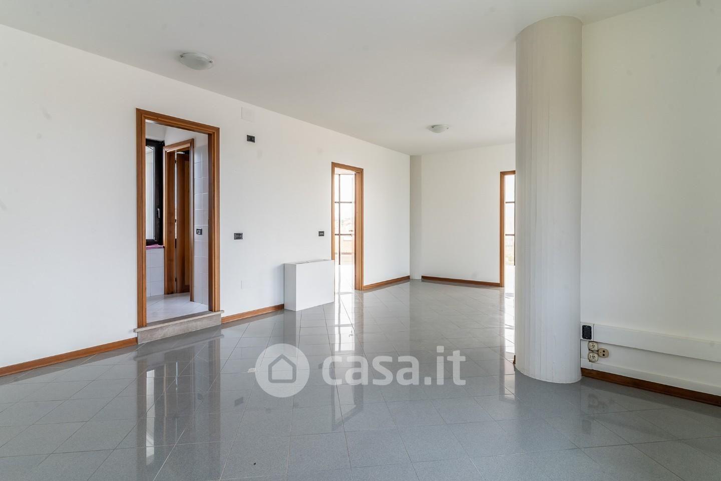 Quadrilocale in Via Roma 50053