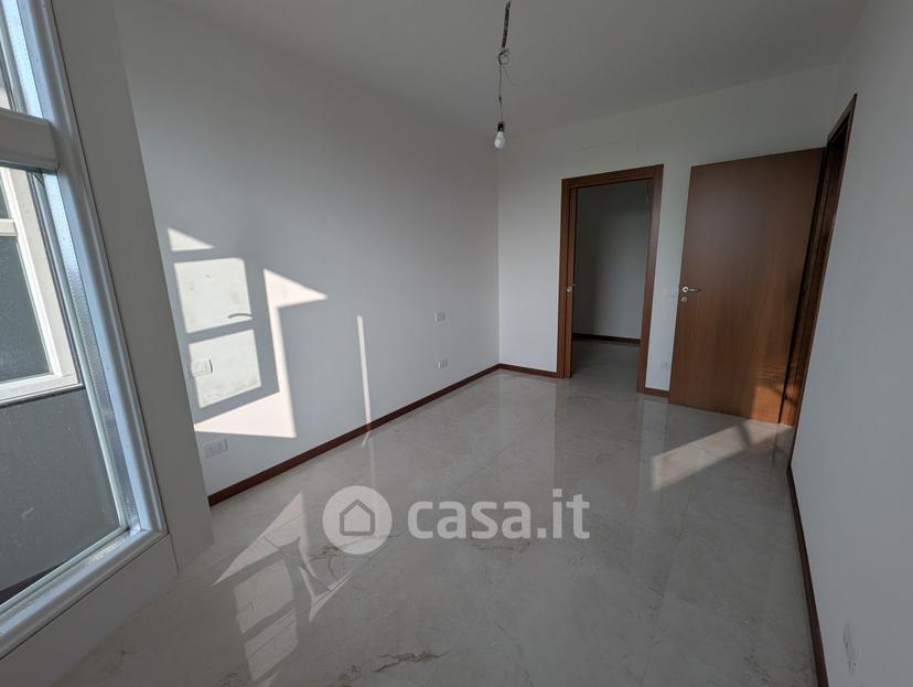 Trilocale in Via Badia 21 — foto 15 di 18