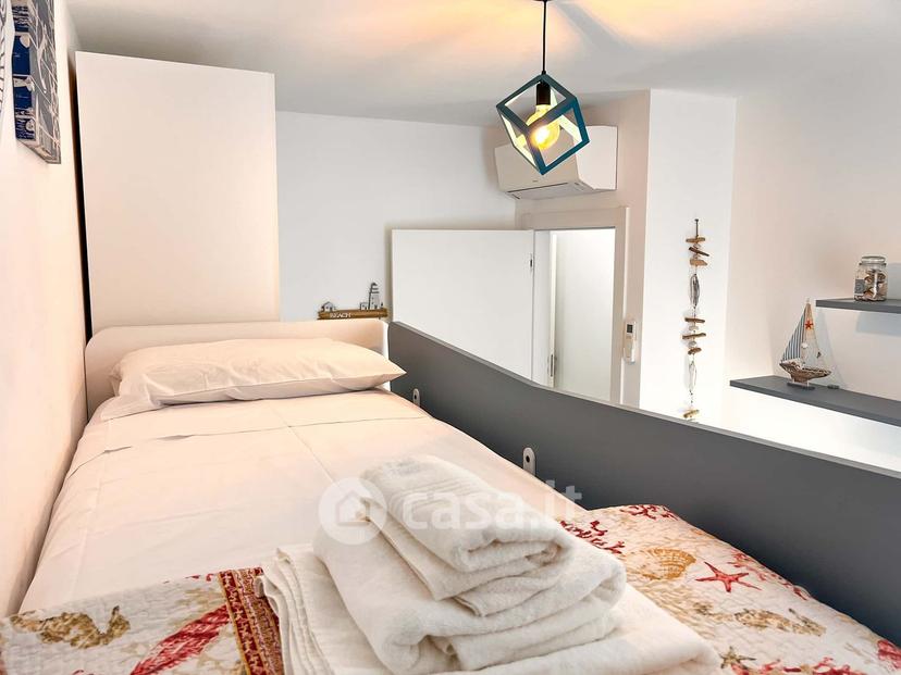 Trilocale in Via Luigi Ceolotto 43 — foto 7 di 17