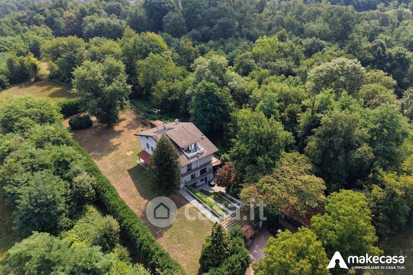 Villa in Via Conciliazione 31 — foto 2 di 27