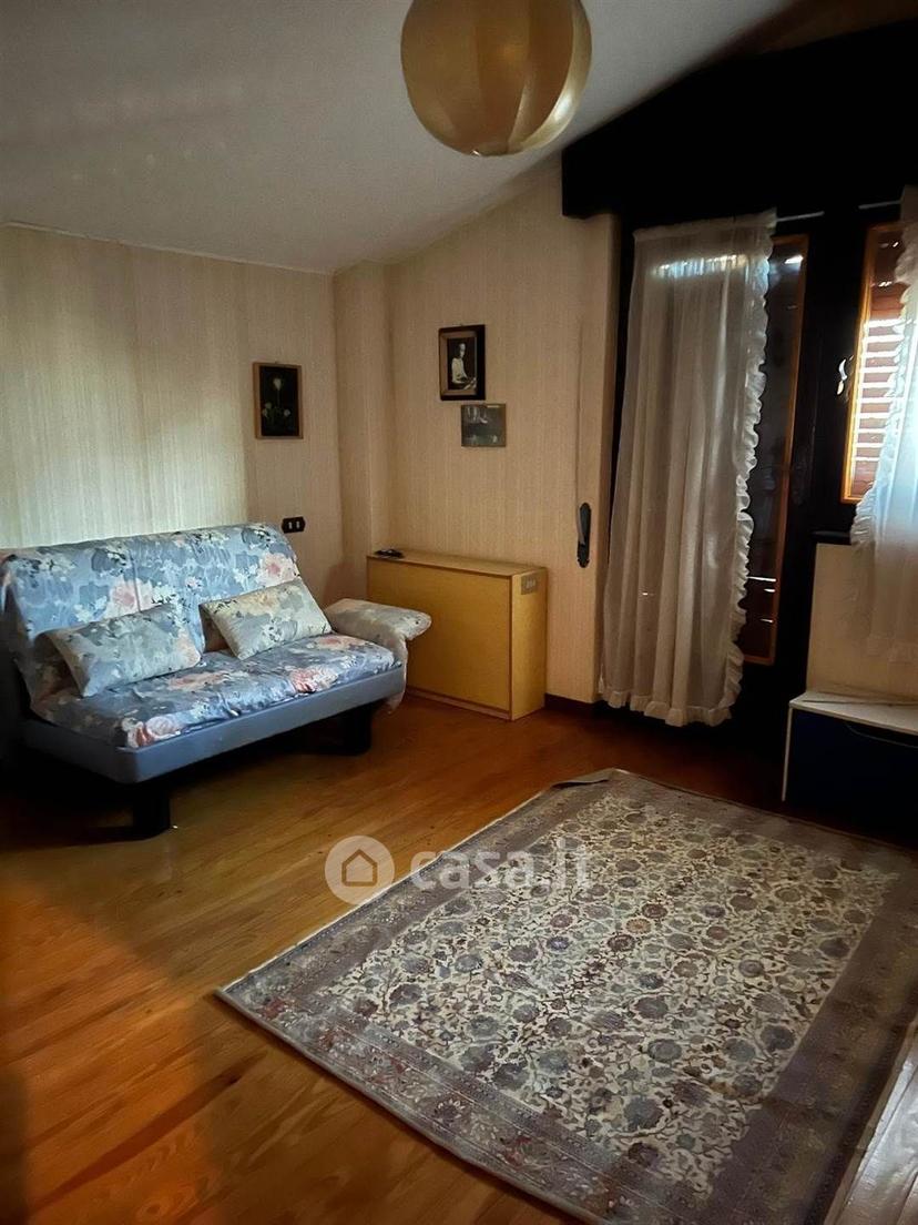 Villa in Via Massimo d'Azeglio 4 — foto 17 di 55