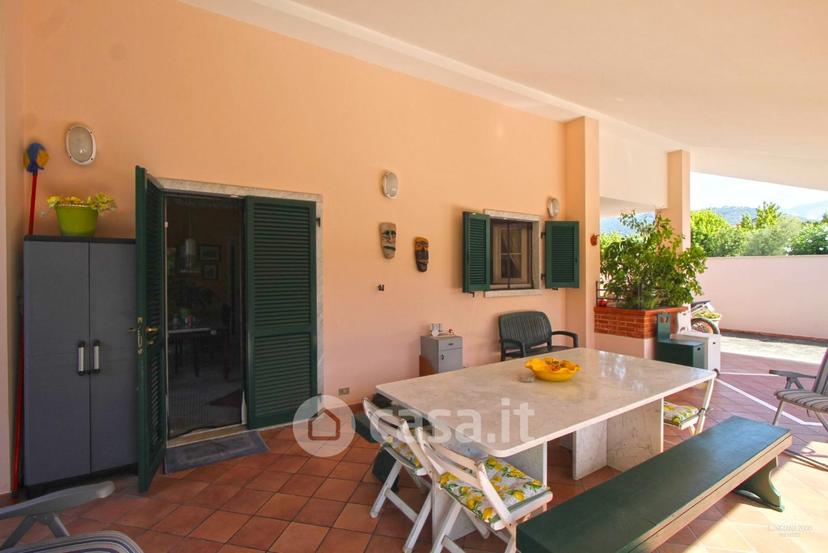 Villa in Viale Monzoni 19 — foto 34 di 44