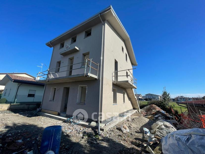 Quadrilocale in Via Adele Bei — foto 15 di 63
