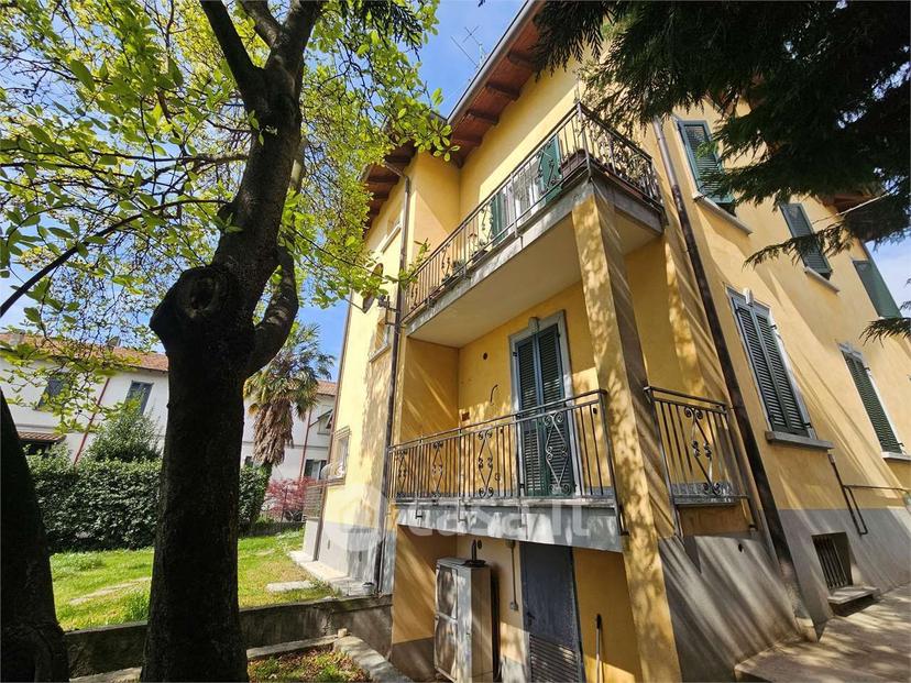 Villa in Via Goffredo Mameli — foto 13 di 36