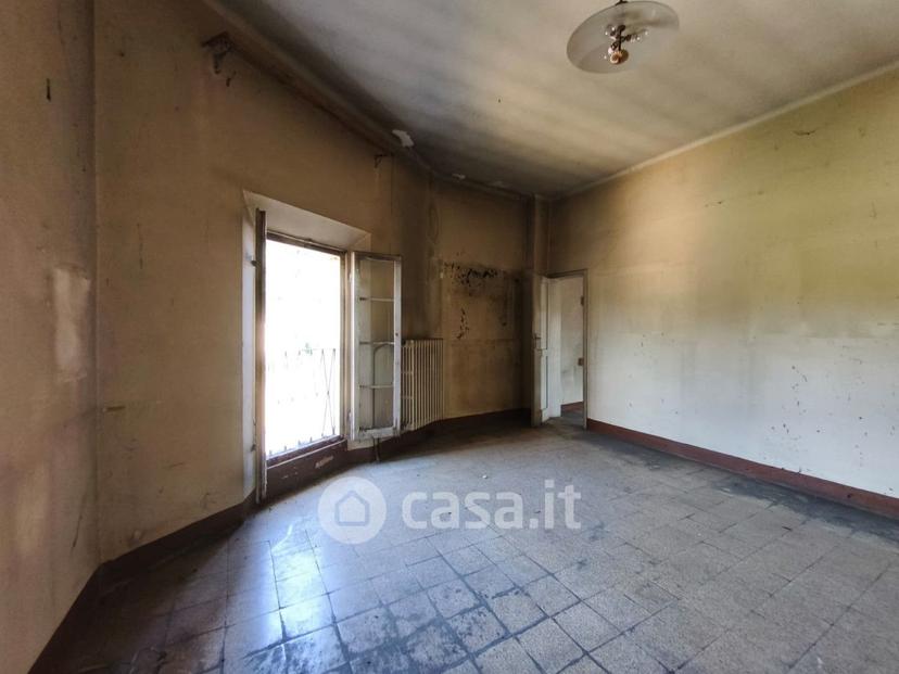 Trilocale in Via Emilia 250 — foto 18 di 23