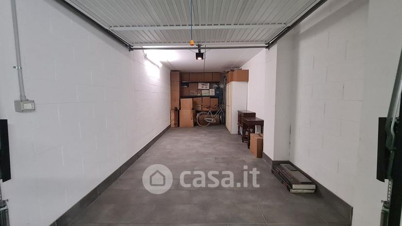 Bilocale in Via Felice Cavallotti 11 — foto 6 di 48
