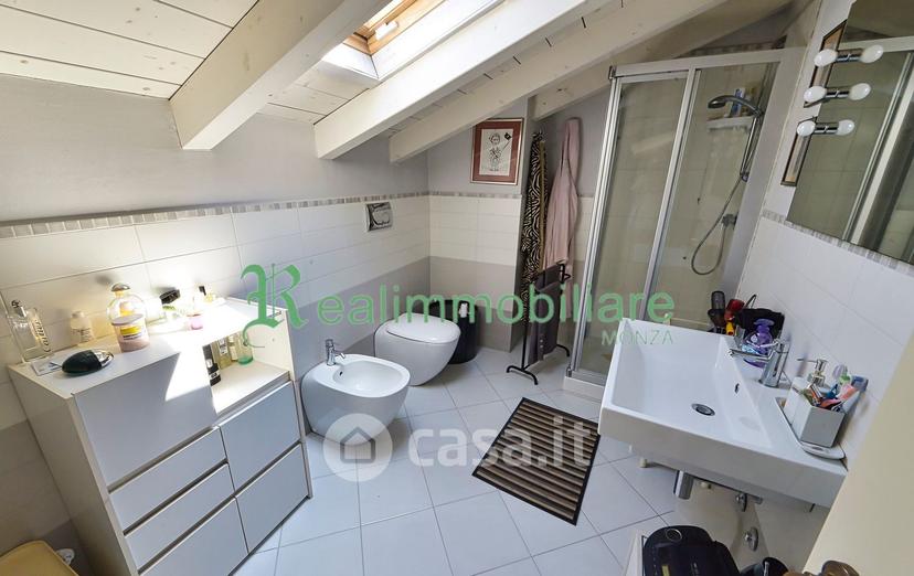 Appartamento in Via Bartolomeo Zucchi — foto 73 di 79