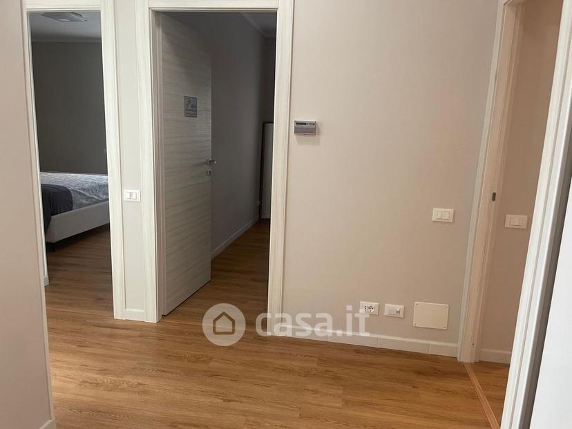 Appartamento in Via Po 40 — foto 7 di 17