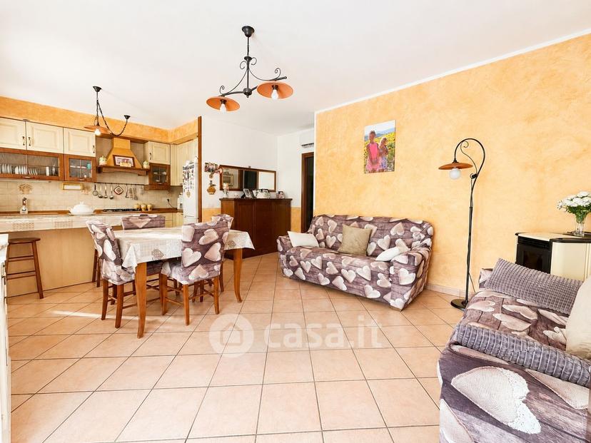 Quadrilocale in Via Isonzo 31 — foto 46 di 46