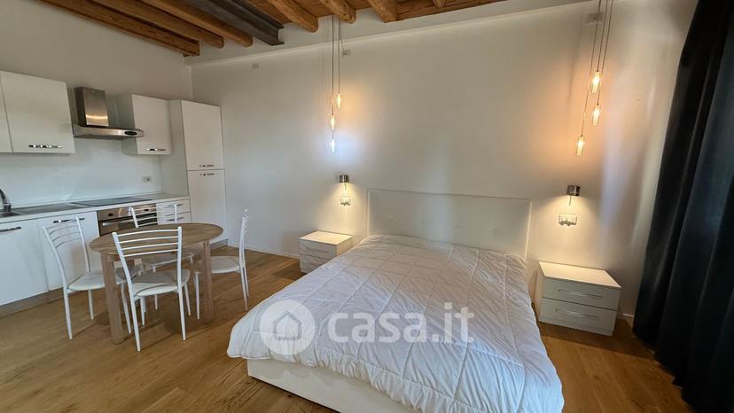 Monolocale in Via Toti Dal Monte — foto 11 di 18