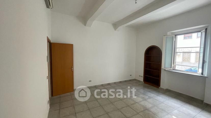 Trilocale in Centro 7 — foto 6 di 20