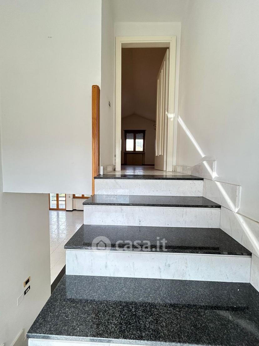 Appartamento in Via Valle Paradiso — foto 17 di 45