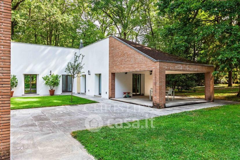 Villa in Via Luciano Manara — foto 28 di 38