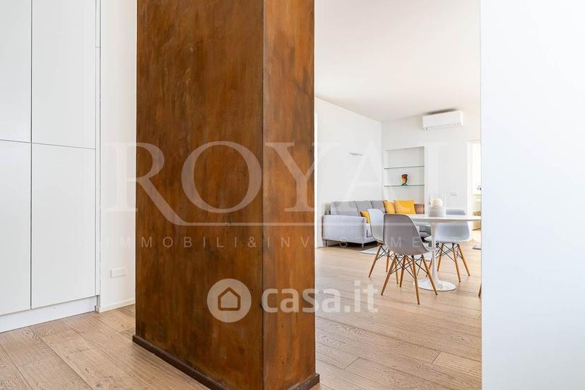 Trilocale in Via Carlo Alberto 15 — foto 21 di 34