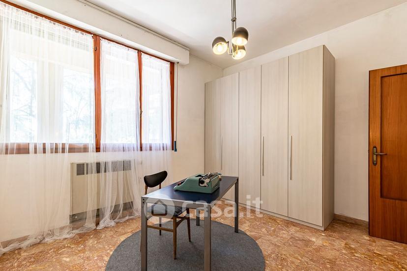 Appartamento in Via Pompeo Vizzani — foto 19 di 40