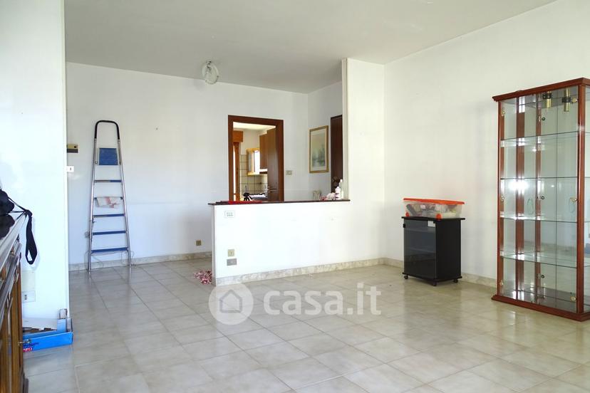 Quadrilocale in Via Pietro Nenni 6 — foto 27 di 36