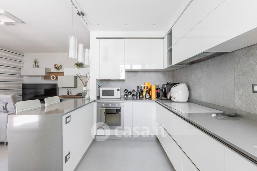 Villa in Via Benedetto Zallone 24 — foto 22 di 41