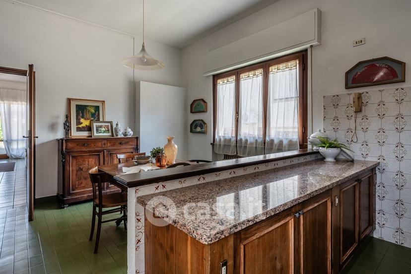 Villa in Via degli Ontani 48 — foto 31 di 34