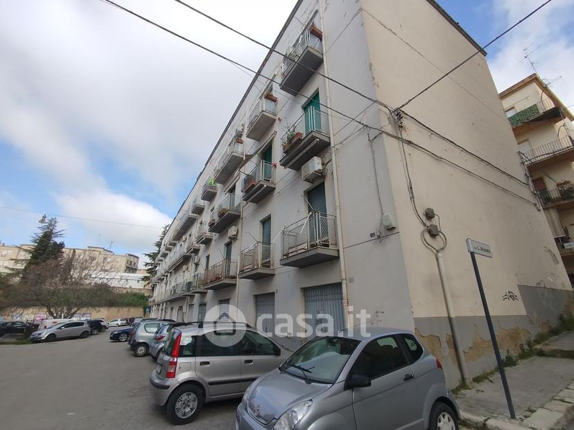 Quadrilocale in Via Ugo Foscolo 13 — foto 3 di 6