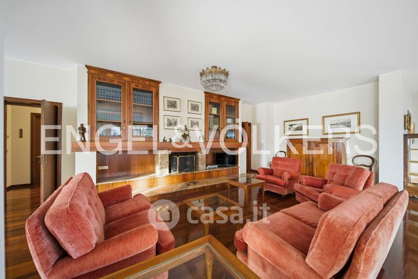 Villa in Via Ingegner Giacomo Tovo 8 — foto 17 di 40