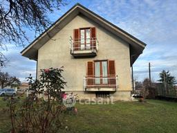 Villa in Via Cave 237