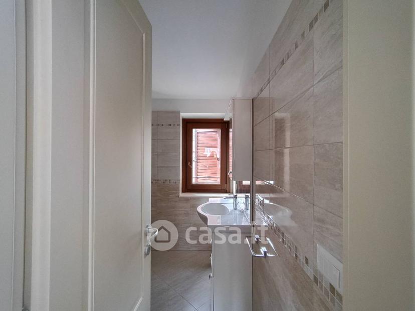 Quadrilocale in Via Fausto Simonetti — foto 23 di 23