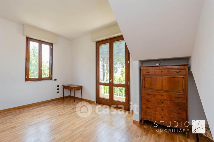 Villa in Viale Libertà — foto 38 di 48