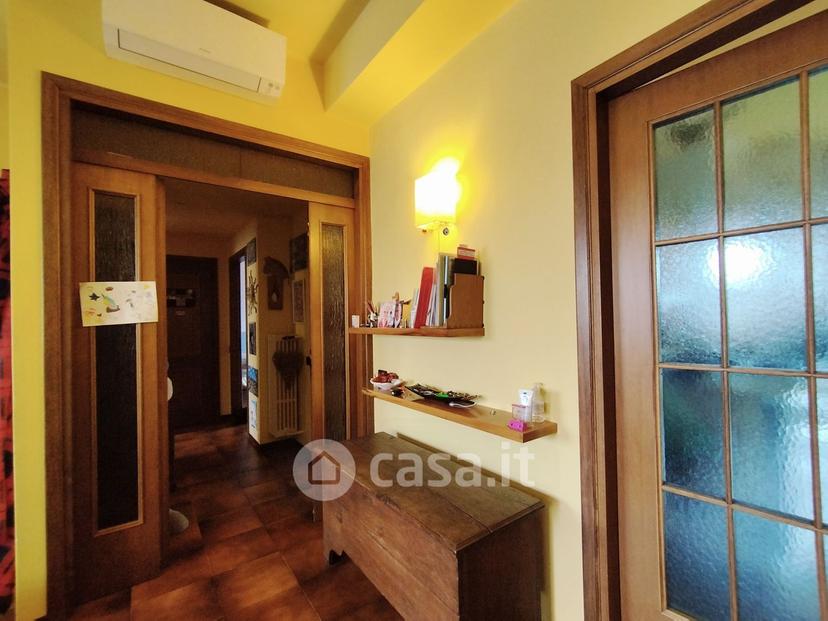 Trilocale in Via Volturno — foto 26 di 35