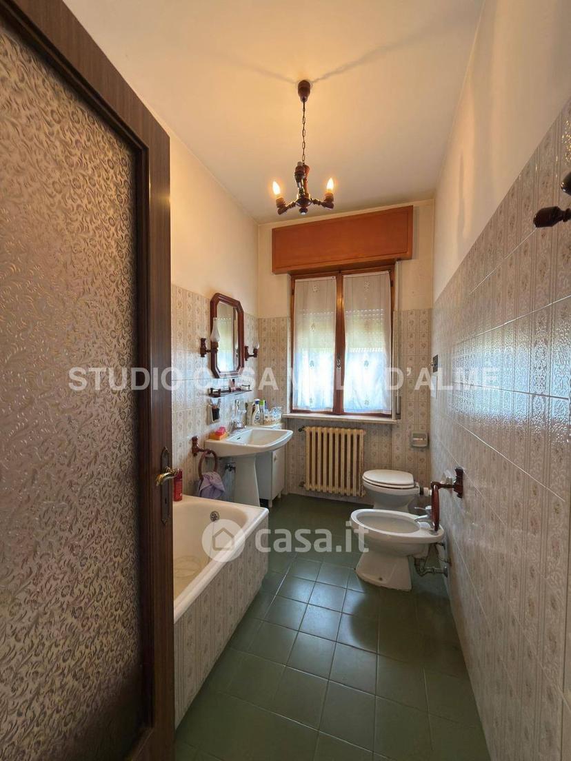 Quadrilocale in Via Madonna dei Campi — foto 17 di 46