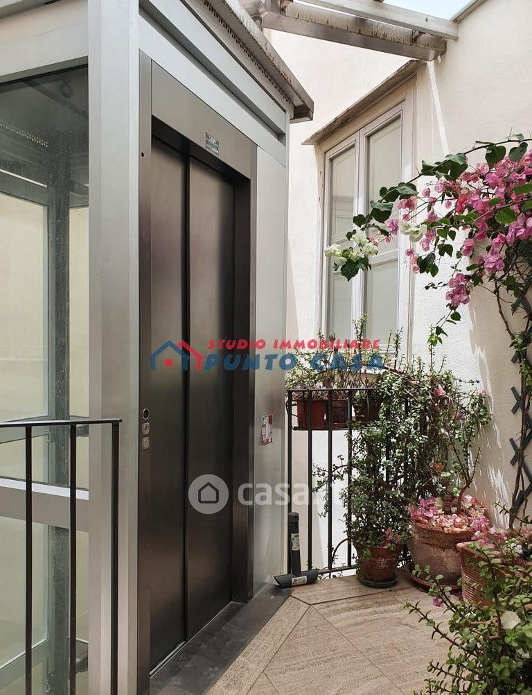 Quadrilocale in Via Giovanni Battista Fardella — foto 12 di 25