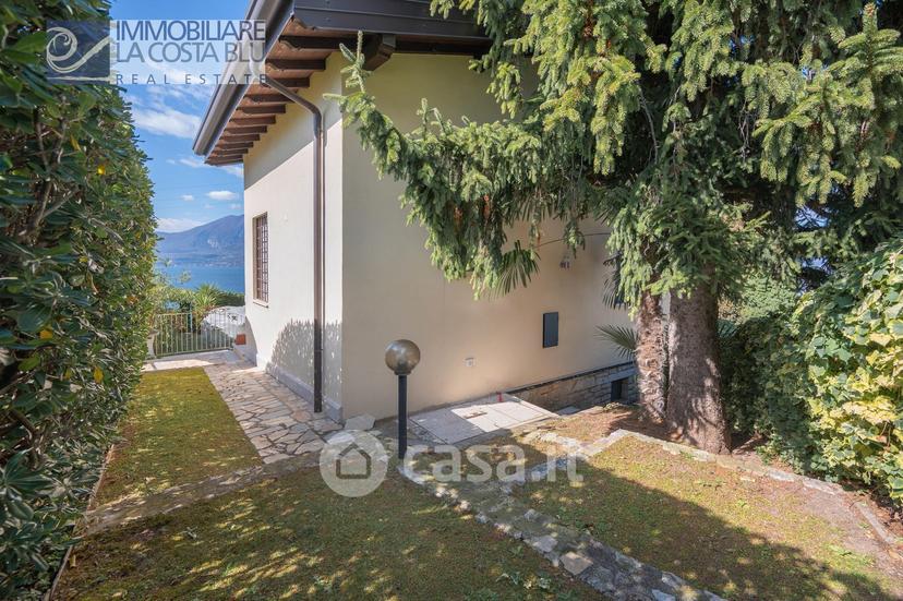 Villa in Via Alessandro Manzoni — foto 26 di 53