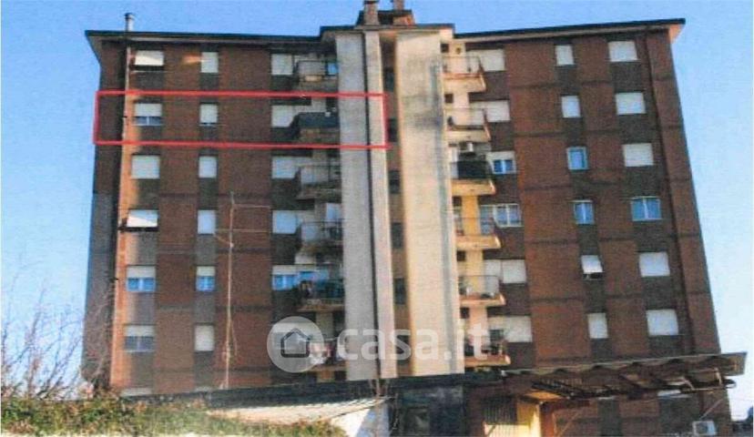 Quadrilocale in Via del Porto 7 — foto 2 di 9